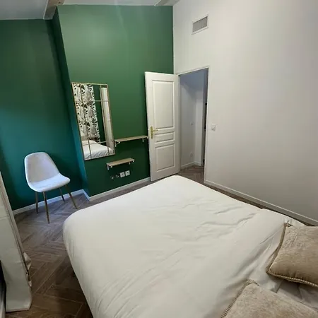 Massena 46 Apartmán Nice